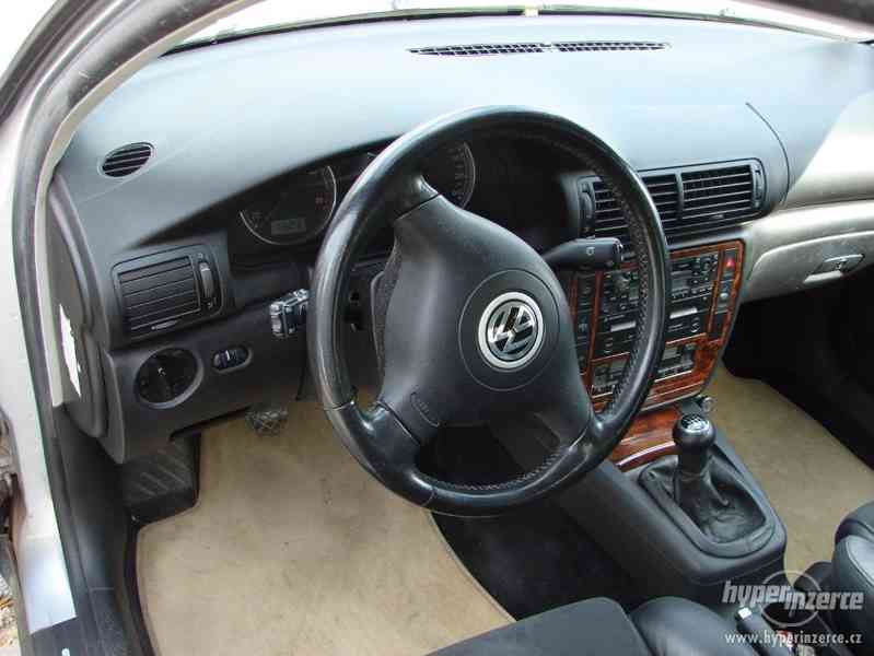 VW Passat 1.9 TDI r.v.2002 (96 KW) 1.Maj.serv.kníž.Koup.ČR - foto 5
