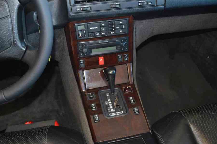 Mercedes Benz SL500 R129 - foto 9