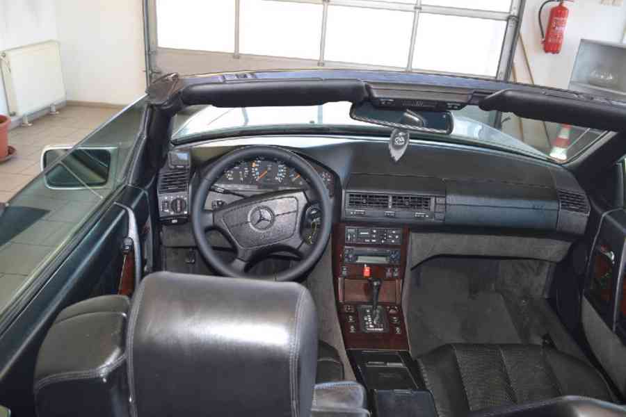 Mercedes Benz SL500 R129 - foto 8
