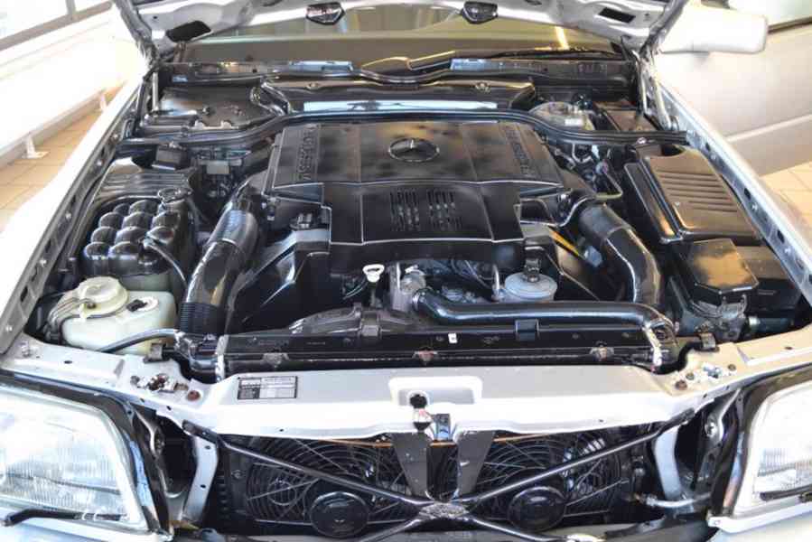 Mercedes Benz SL500 R129 - foto 11