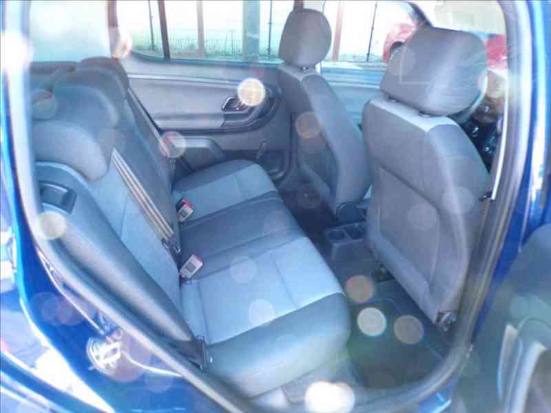 Škoda Fabia 1,2 HTP-44KW KLIMA - foto 9