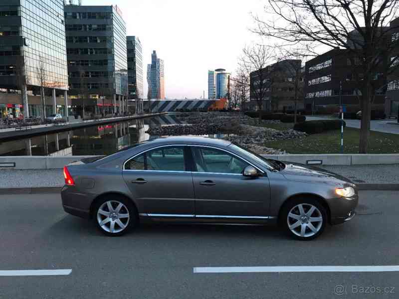 Volvo S80 3,2   (P3), 3.2i 175kW AWD - foto 15