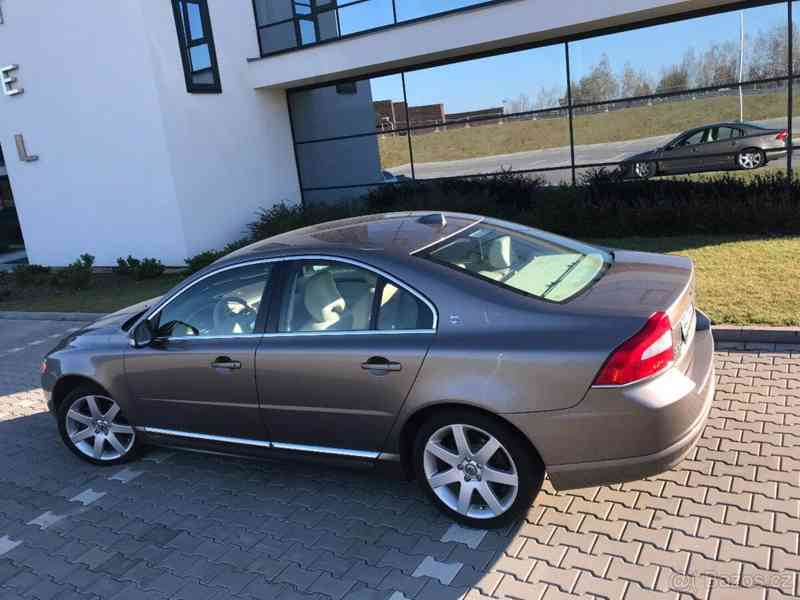 Volvo S80 3,2   (P3), 3.2i 175kW AWD - foto 16