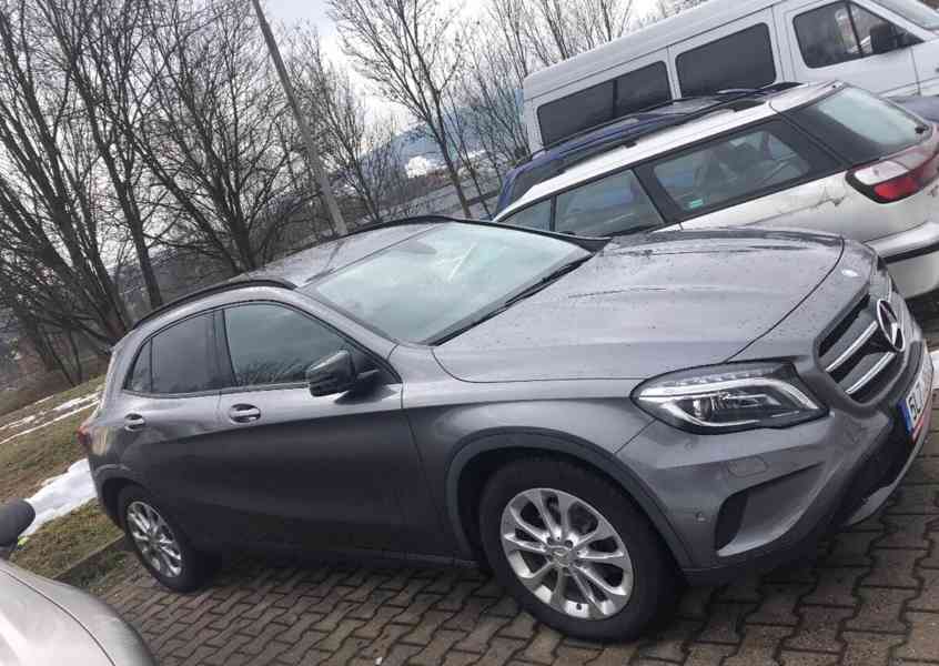 Mercedes-Benz GLA 200	 - foto 9