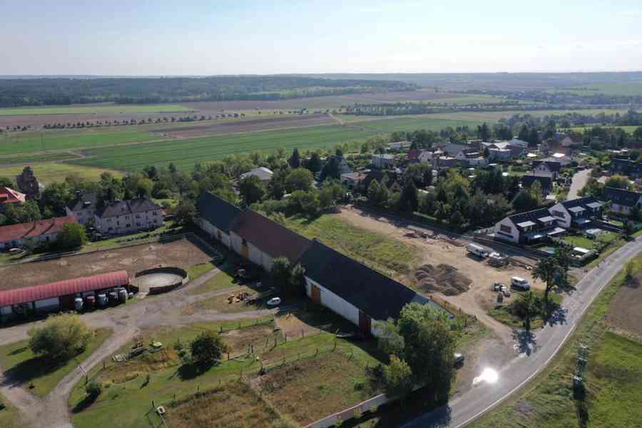 Stavební pozemek Benátky nad Jizerou - Dražice 737 m2 - foto 2