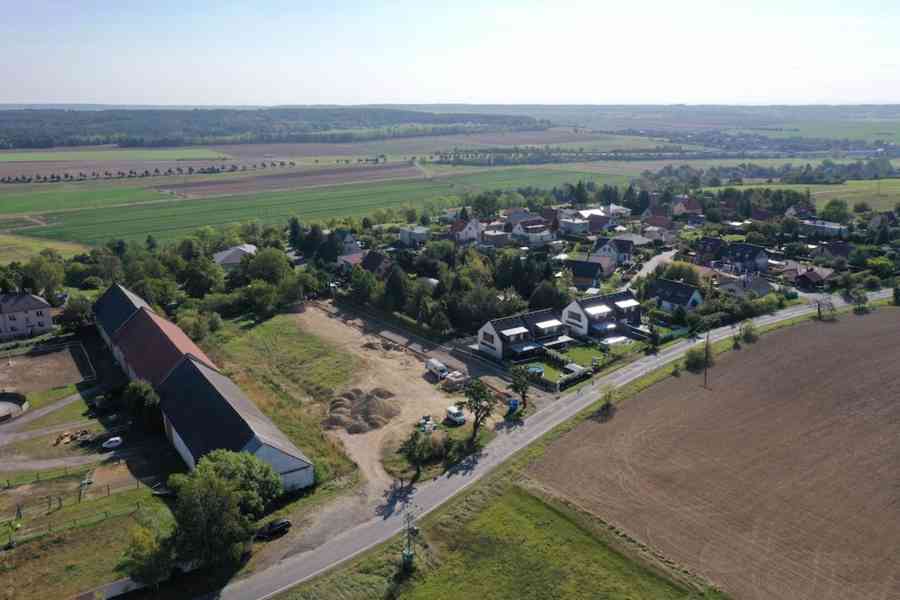 Stavební pozemek Benátky nad Jizerou - Dražice 737 m2 - foto 3