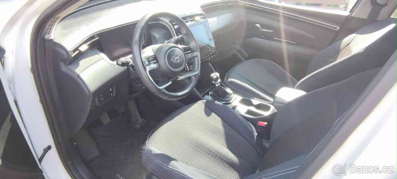 Hyundai Tucson 1,6   bíly, T-GDI-benzin, 2023 - foto 18