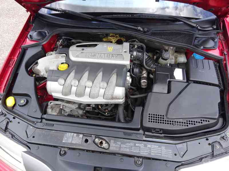 Renault Laguna 2.0i r.v.2001 2.Majitel Koupeno v ČR (103 kw) - foto 15