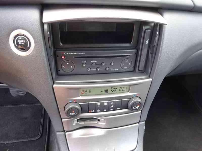 Renault Laguna 2.0i r.v.2001 2.Majitel Koupeno v ČR (103 kw) - foto 8