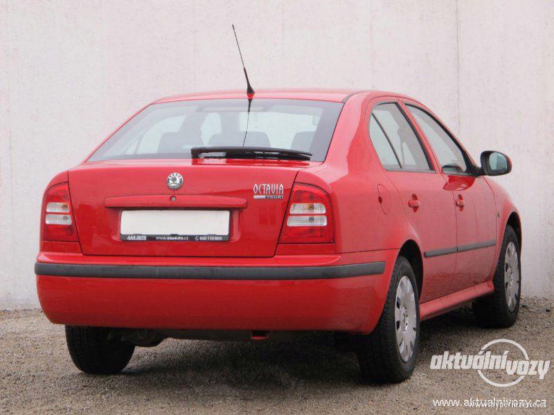 Škoda Octavia 1.6, benzín, 2010 - foto 4