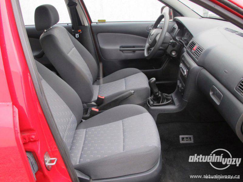 Škoda Octavia 1.6, benzín, 2010 - foto 7