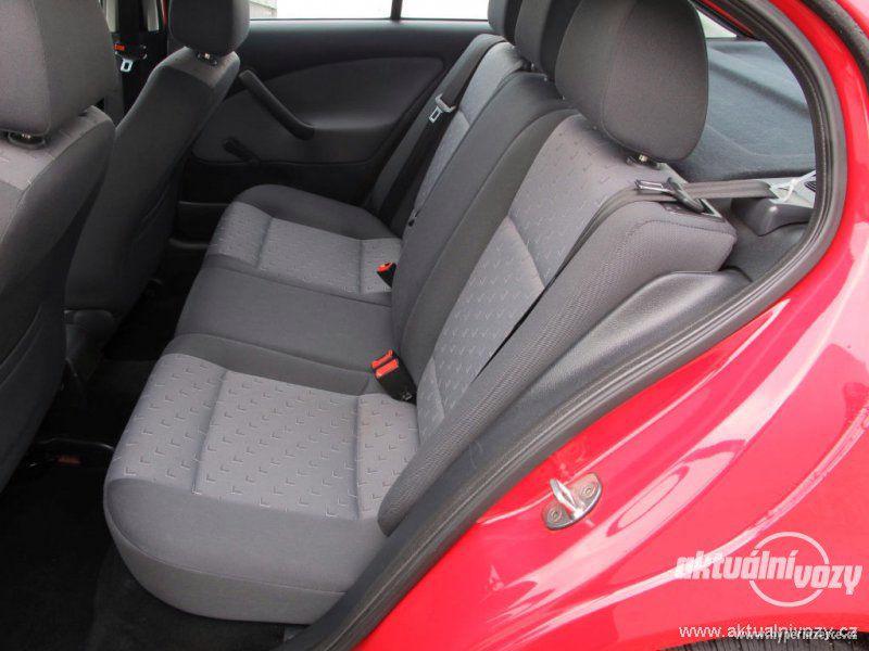 Škoda Octavia 1.6, benzín, 2010 - foto 17