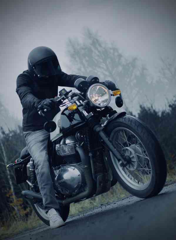 Royal Enfield GT650 continental - foto 4