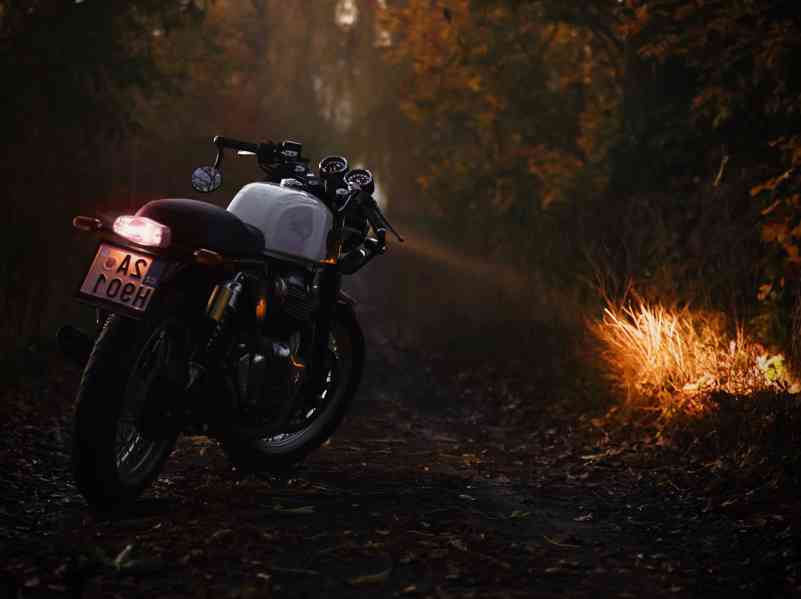 Royal Enfield GT650 continental - foto 7