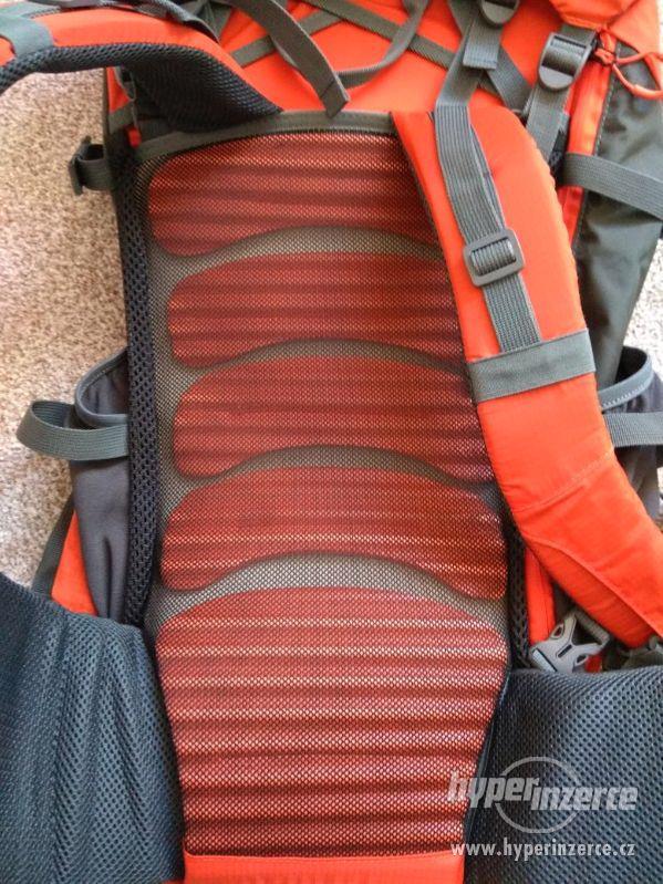 Nový turistický batoh (krosna) HUSKY - 50 L - foto 11