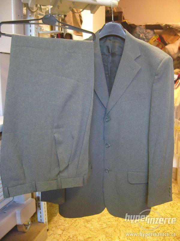 Nový pánsky oblek šedý v.48 - foto 1
