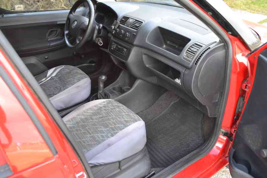 Š.Roomster Praktik 1.4 16V 63kw, PO ROZVODECH,r.2009,ČR - foto 8
