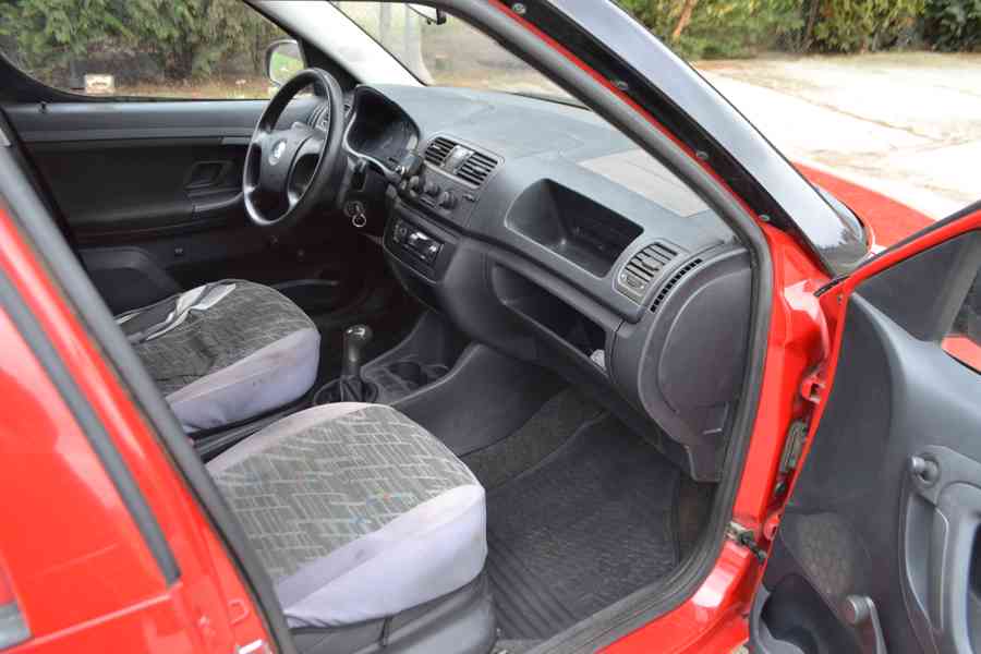 Š.Roomster Praktik 1.4 16V 63kw, PO ROZVODECH,r.2009,ČR - foto 24
