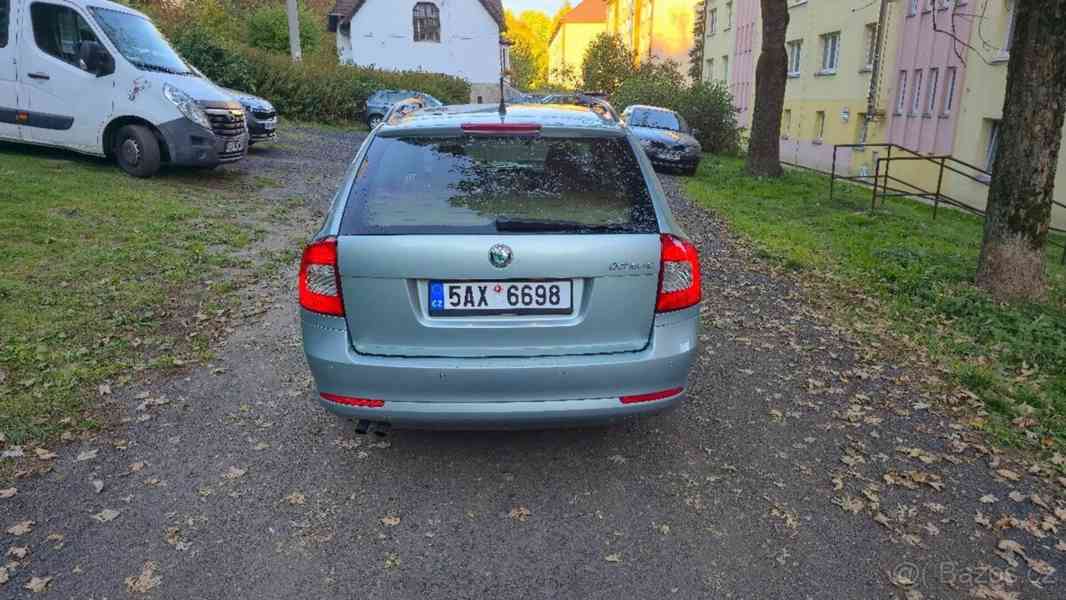 Škoda Octavia 1,6   II (A5 FL) 4x4 1.6 TDI - foto 3