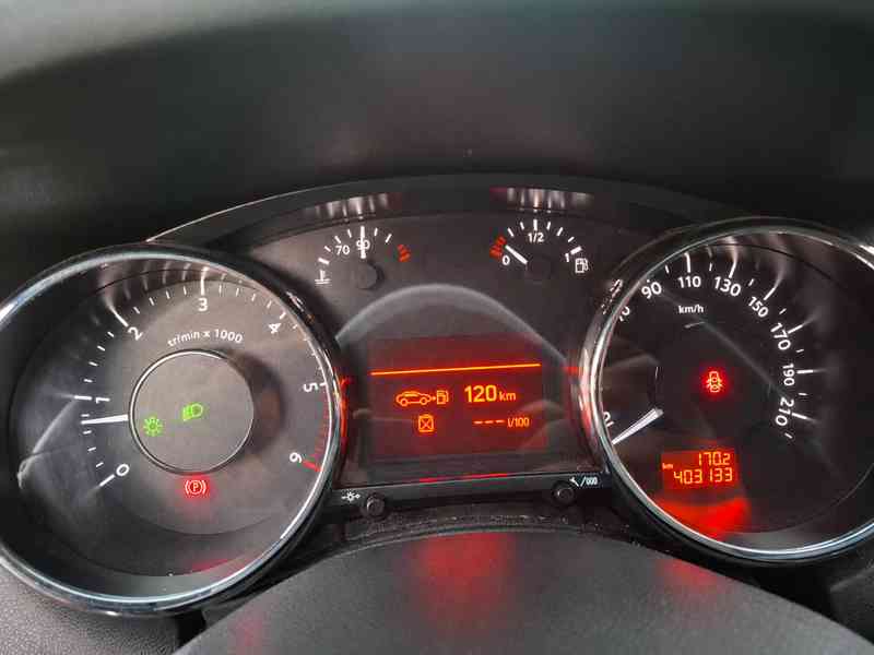 Peugeot 5008 1.6hdi  - foto 13