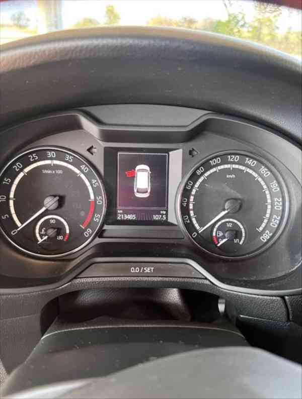 Škoda Octavia 2,0   RS, diesel, 135kW - foto 9