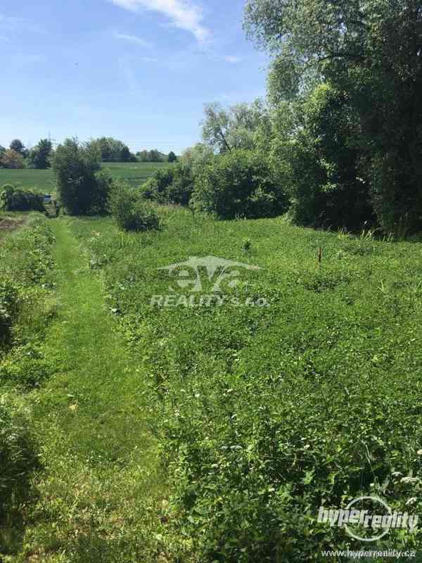 Prodej pozemku 963m2, Čimice, Praha 8, ul. K Drahani - foto 1