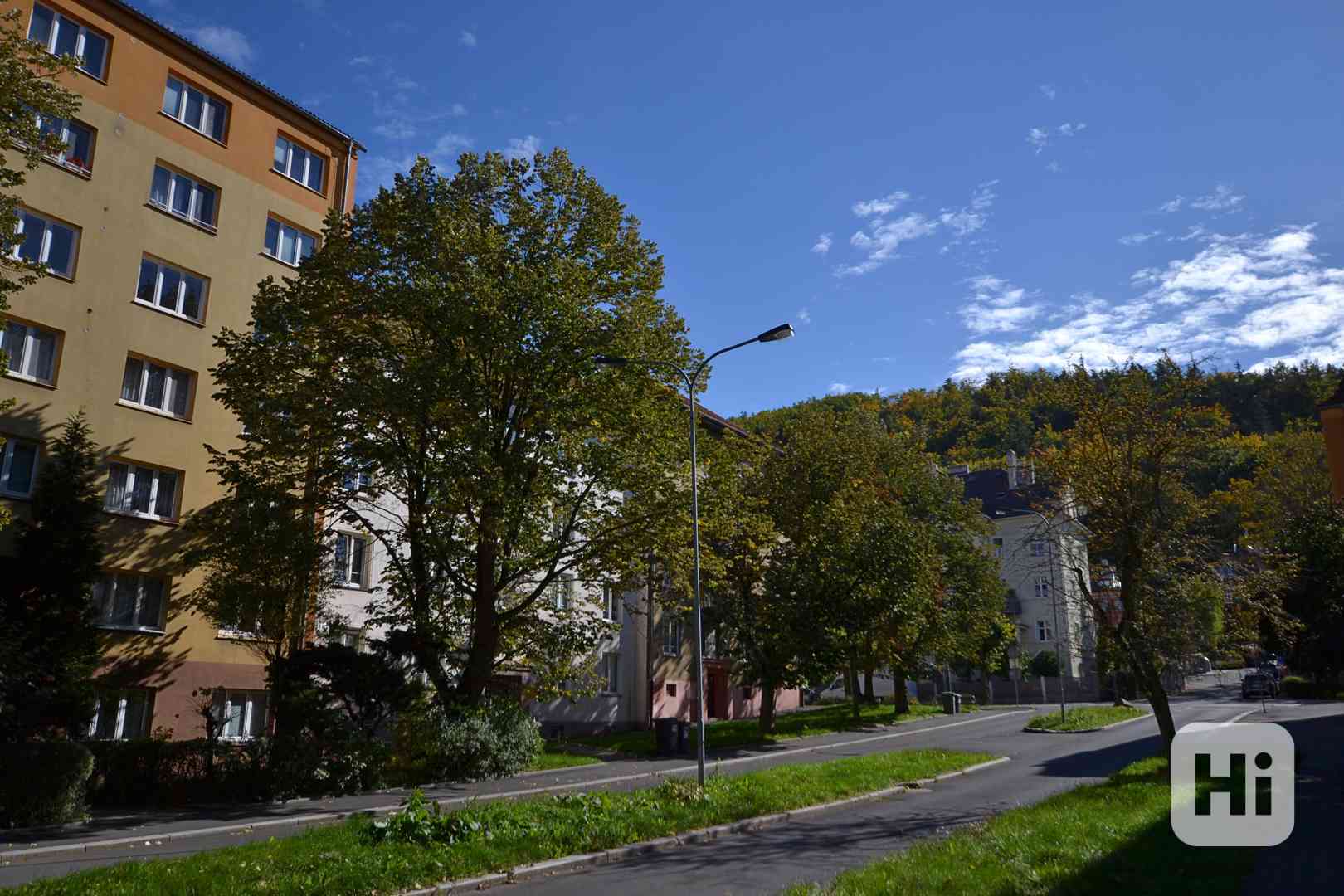 Prodej bytu 2+1 56 m² Charkovská, Karlovy Vary - foto 1