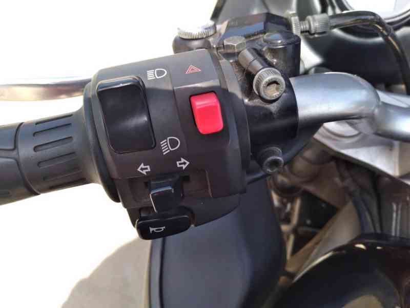 KAWASAKI ER6-F - foto 10
