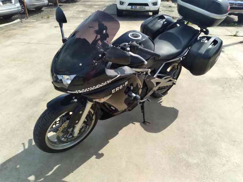 KAWASAKI ER6-F - foto 3