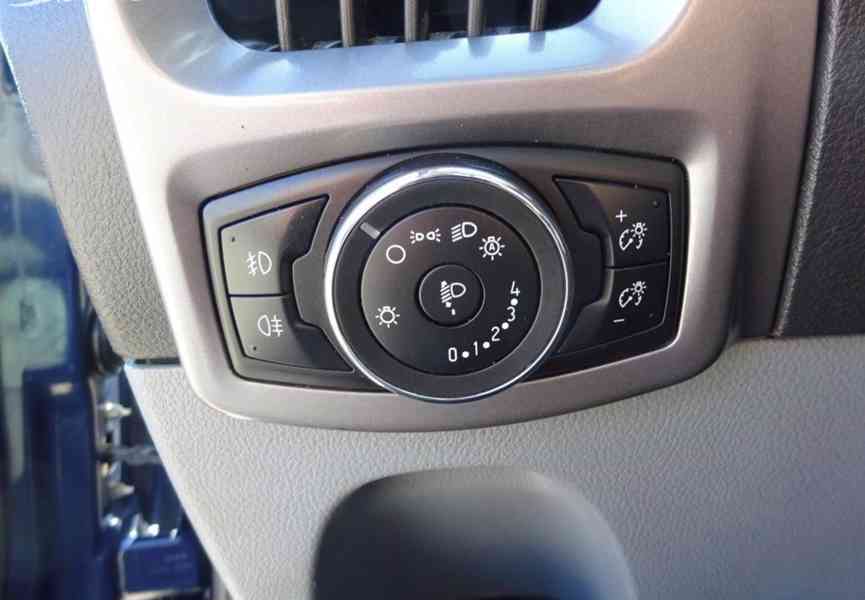 Ford Transit Custom, 2.2 TDCI (9 MÍST) 92 KW - foto 14