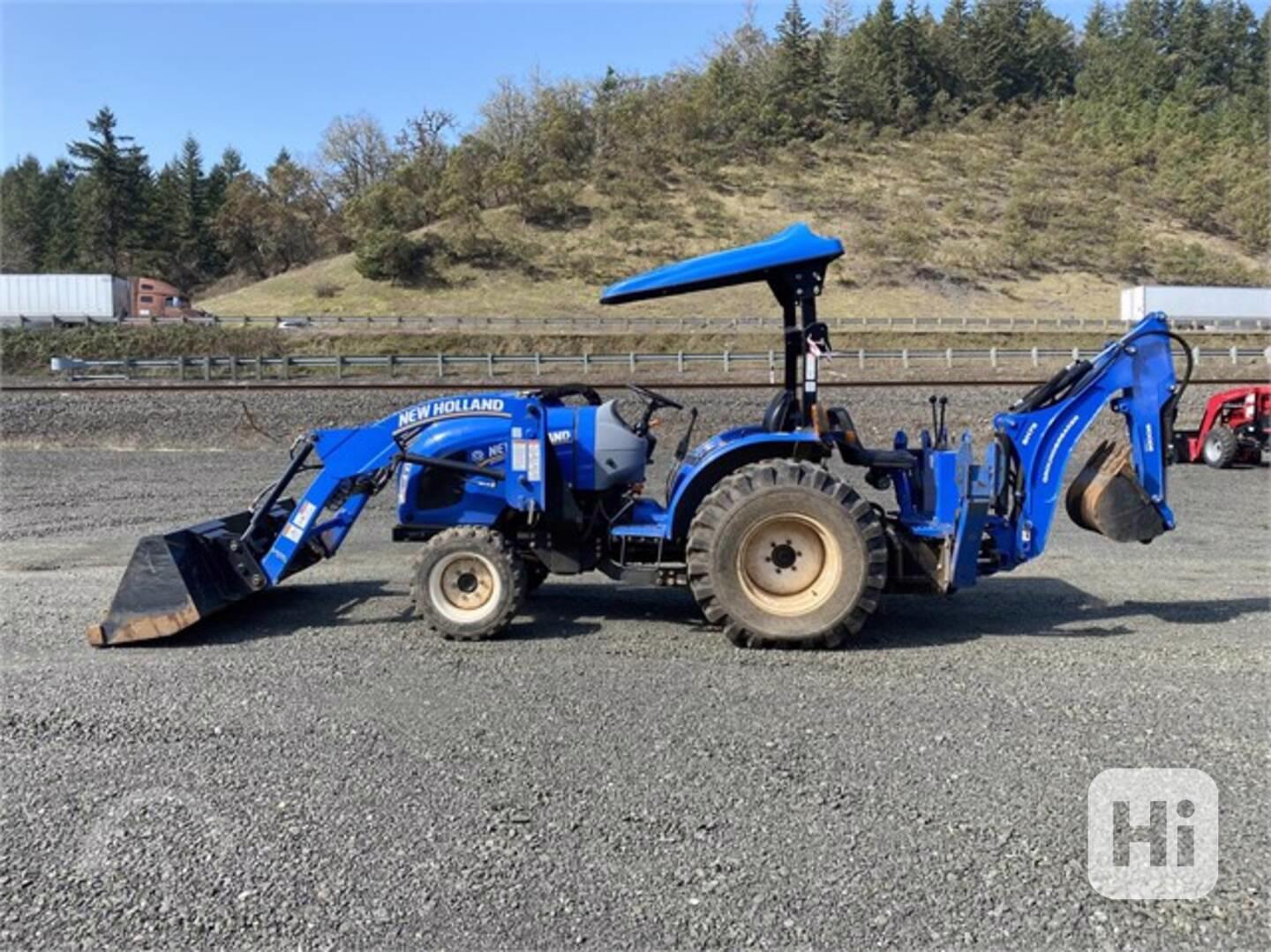 Traktor NEW HOLLAND WORKMASTER 35 - foto 1