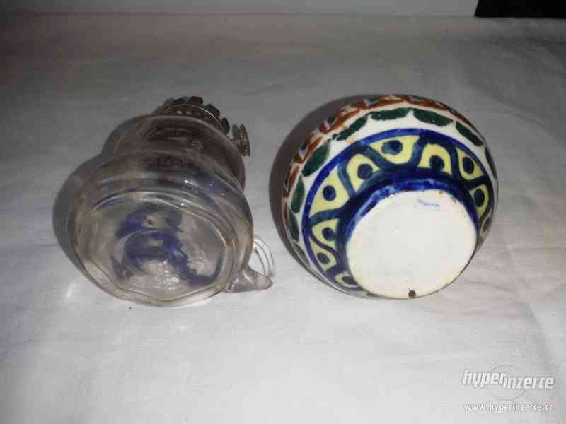 Kahánek - lampa a modrá vázička - foto 3
