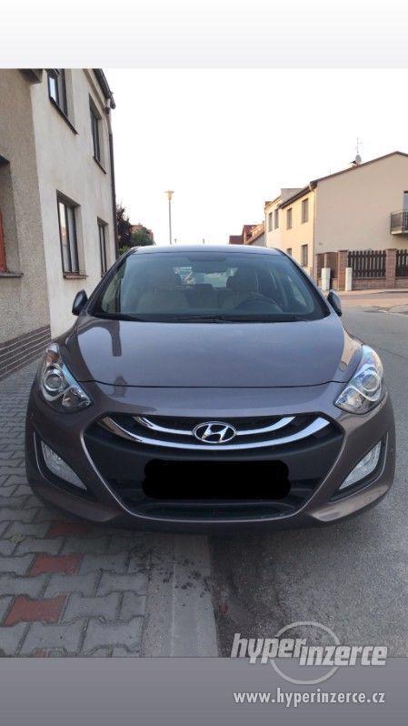 Hyundai i30 - foto 1