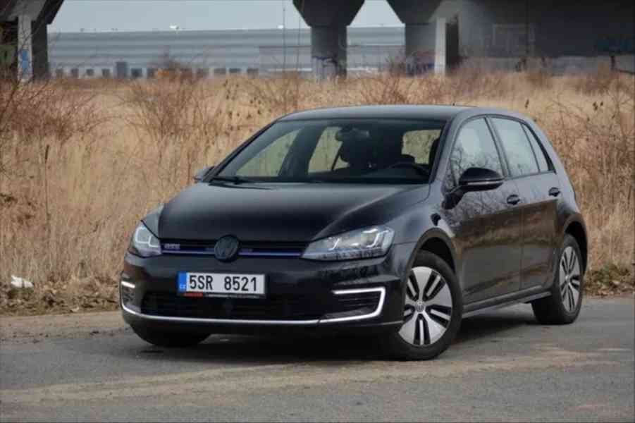 Volkswagen Golf 1,4   GTE - Phev - rok 2014 - foto 1
