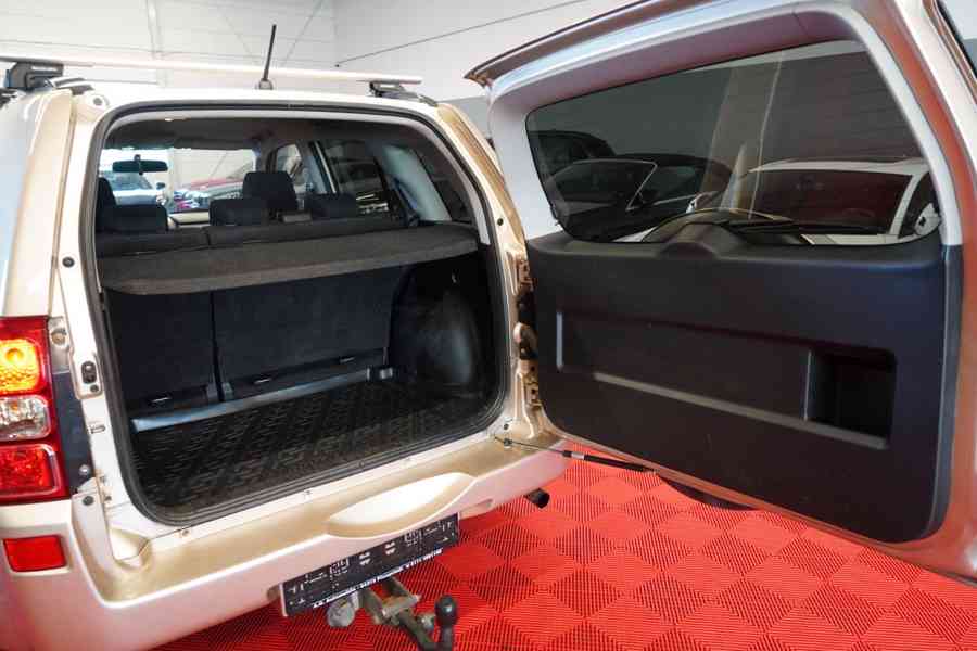 Suzuki Grand Vitara 2.0i benzín 103kw - foto 30