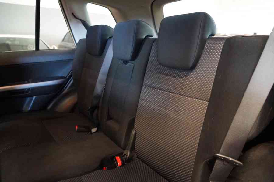 Suzuki Grand Vitara 2.0i benzín 103kw - foto 26