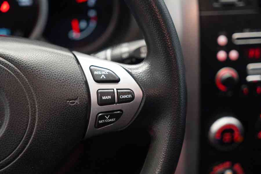 Suzuki Grand Vitara 2.0i benzín 103kw - foto 3