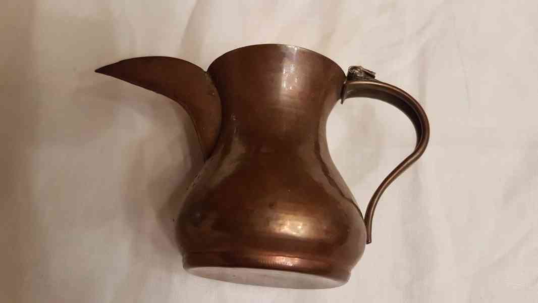 Stará měděná arabská džezva na dvě kafíčka - foto 3
