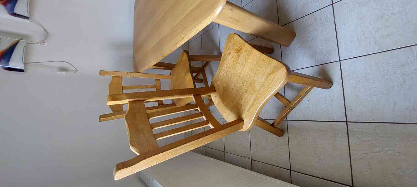 Prodám jídelní stůl se 4 židlemi    - foto 6
