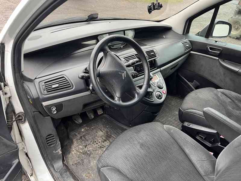 Citroen C8 2,0HDI 100KW RHD-RH02 prodám díly - foto 5