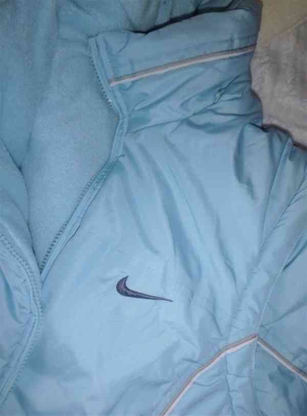 Hodně teplá zimní bunda Nike - vel.L - foto 2