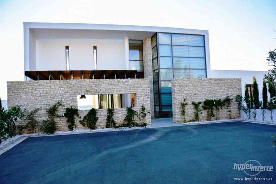 Prodej nemovitostí na Kypru - foto 2