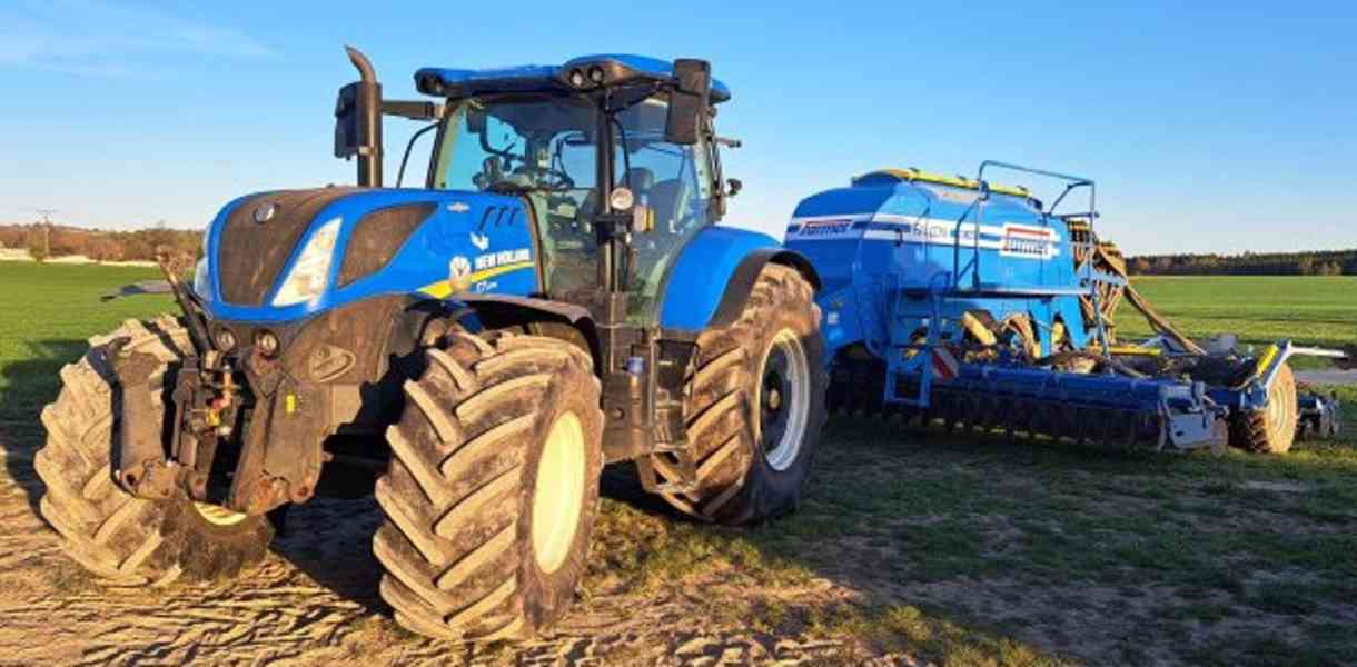 agro set: secí stroj+traktor NH T7.270 +Farmet Falcon 6PRO+ - foto 2