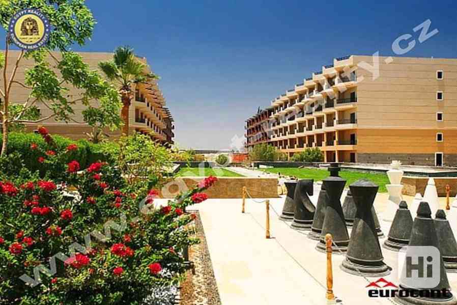 Egypt - Hurghada, apartmány 3+kk v lux.resortu s pláží - foto 7