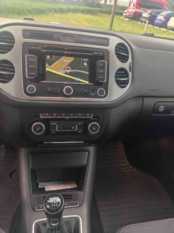 Volkswagen Tiguan 2,0 TDI 103 kW - foto 8