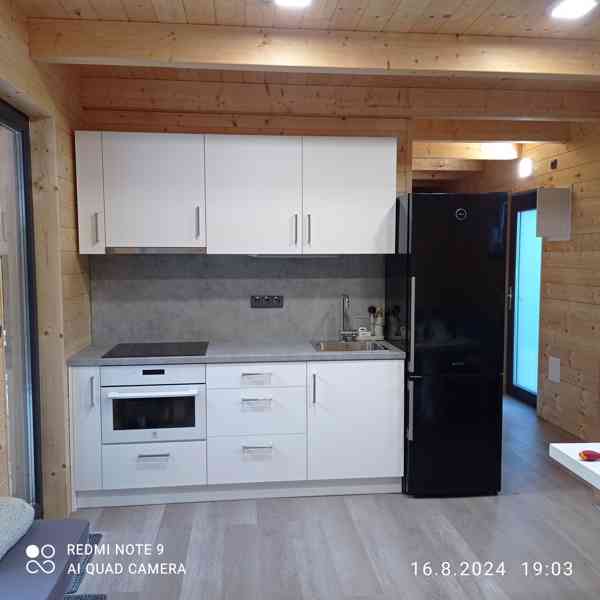 MODULOVÝ DŮM 10X4 - foto 2