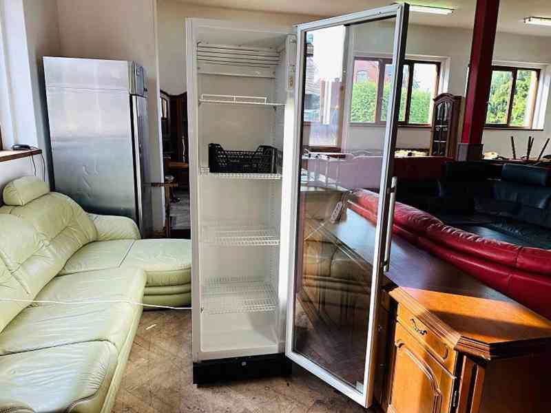  963 Prosklená lednice chladnice vitrína SNAIGE 480 litrů  - foto 2