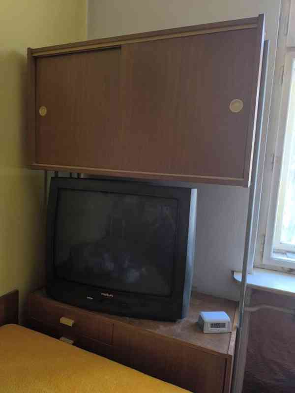 Retro komody (asi Fr.Jirák) spojené kovovou konstrukcí - foto 4