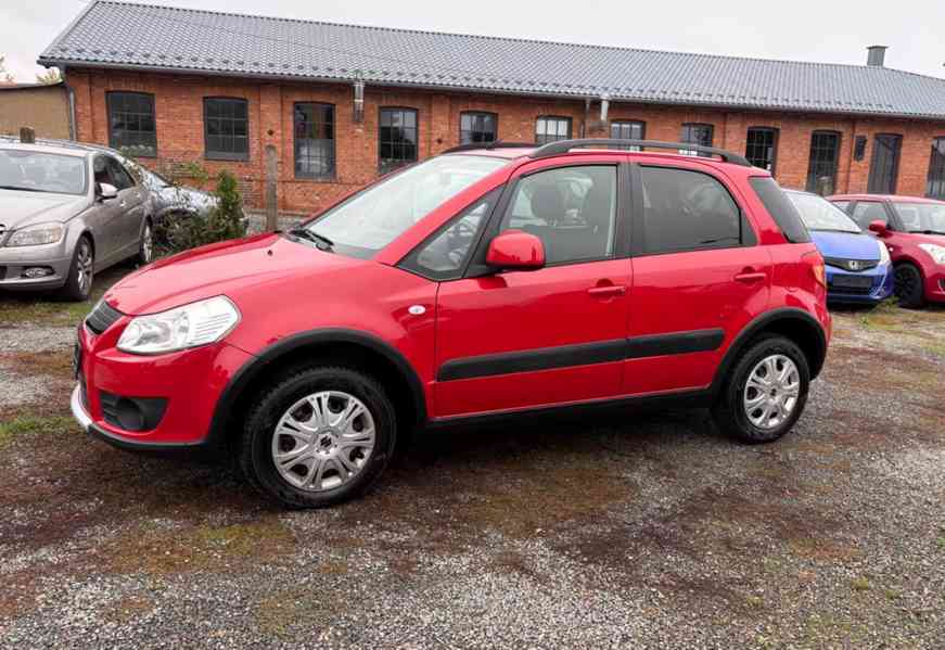 Suzuki SX4 1.6i 4x4 Comfort benzín 79kw - foto 4