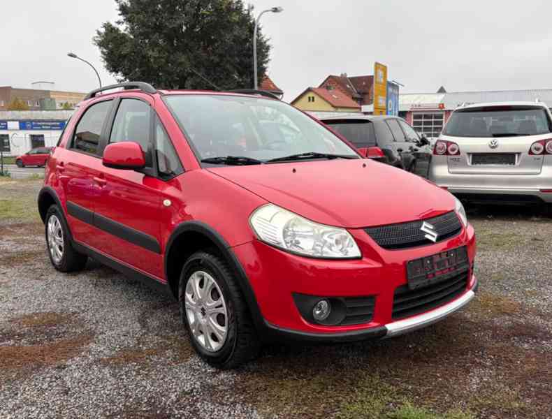 Suzuki SX4 1.6i 4x4 Comfort benzín 79kw - foto 11